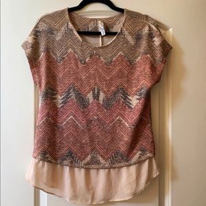 Multicolored knit shirt